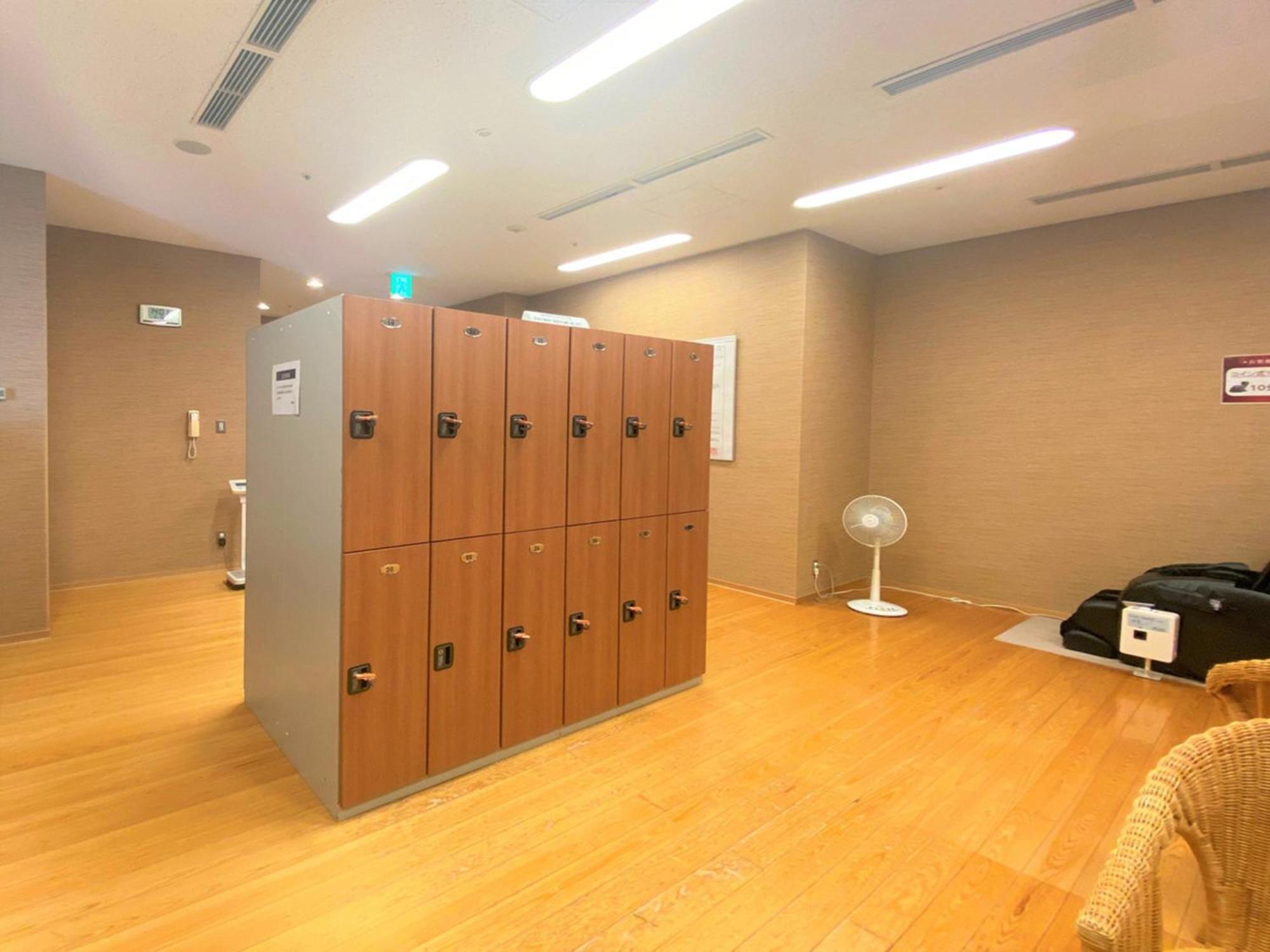 Sapporo Prince Hotel Buitenkant foto Locker room